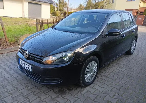 samochody osobowe Volkswagen Golf cena 20900 przebieg: 198000, rok produkcji 2011 z Działoszyn